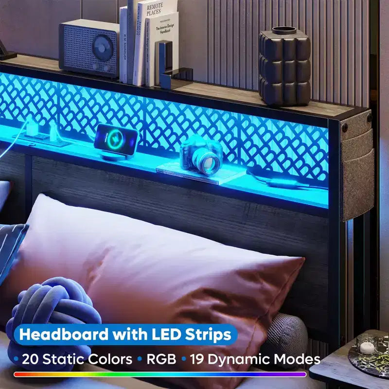 Cama con plataforma LED tamaño Queen/Matrimonial con cabecero de almacenamiento y estación de carga